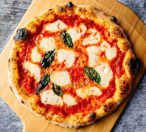 Pizza Margherita